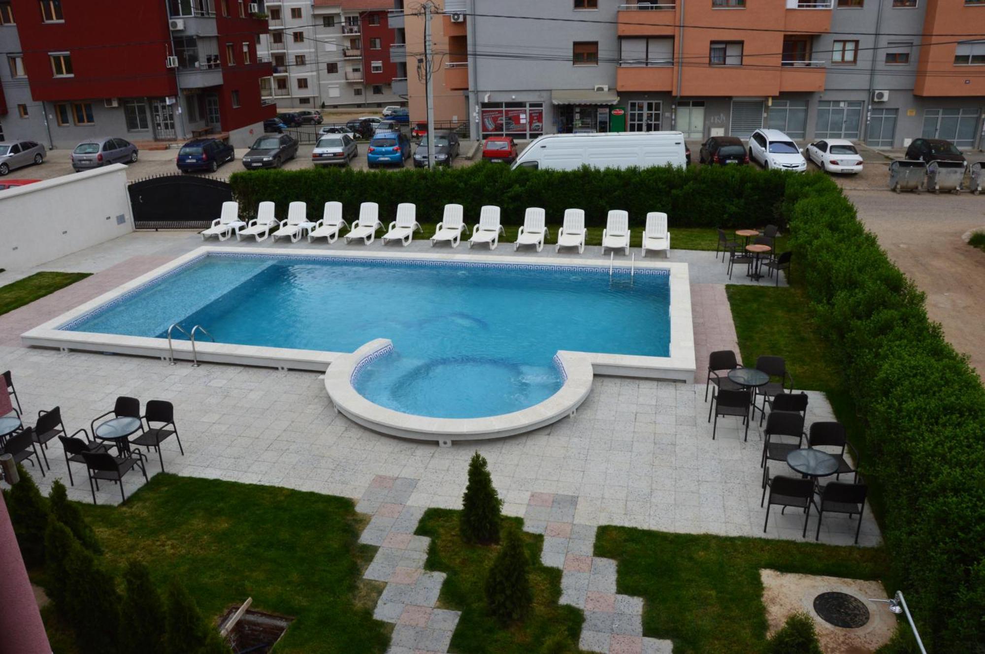 Poseidon Apartment Ni Exteriér fotografie